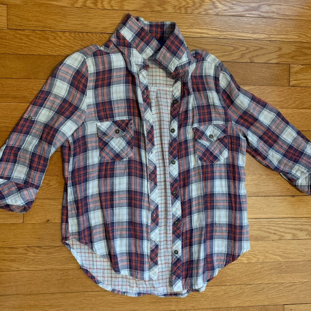 Francesca's Women's Button Down Plaid Shirt